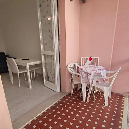 Oasi - By Ligooria Apartment