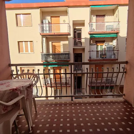Apartment Oasi - By Ligooria *