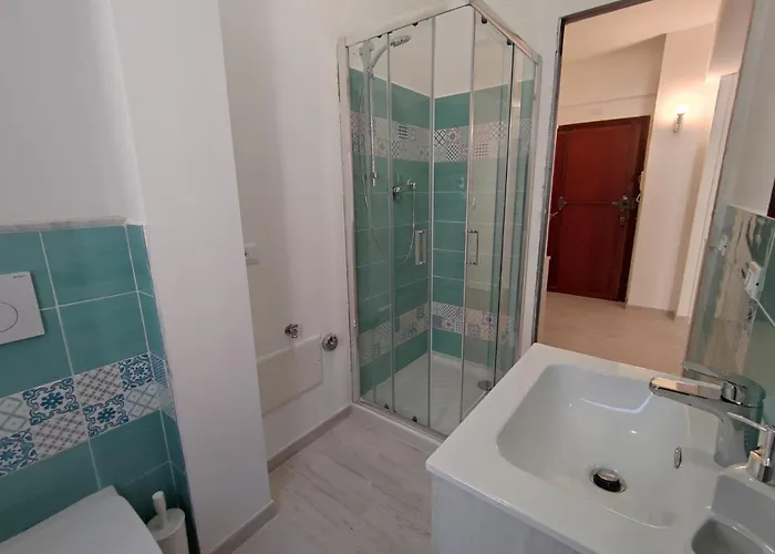 Oasi - By Ligooria Apartman